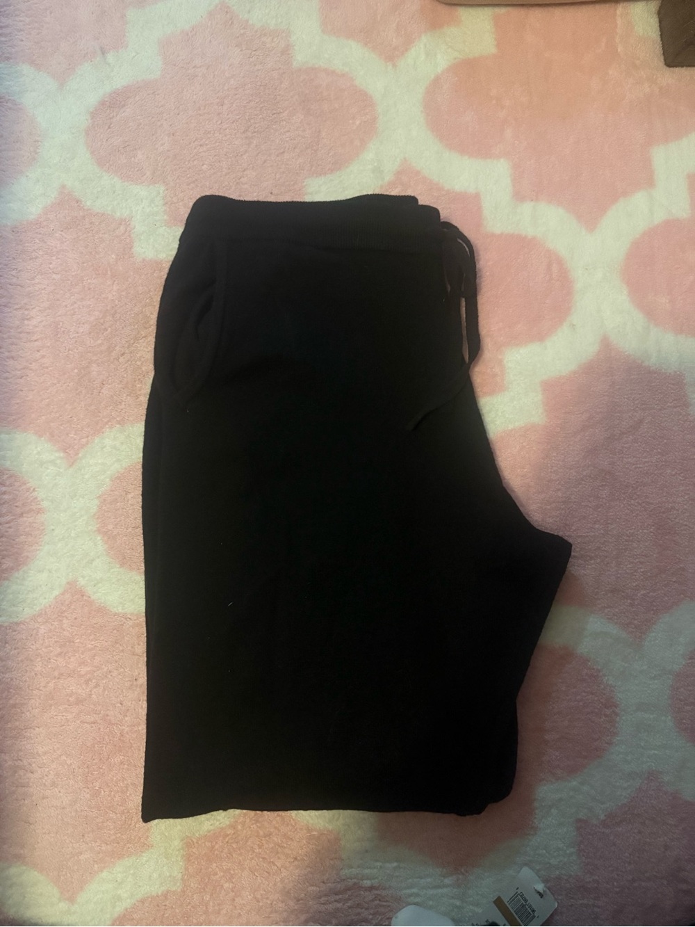 crown & ivy Black Knit Jogger Pants with Drawstring
